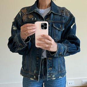 Denim jacket with puff sleeves